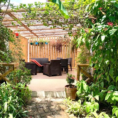 Отель Casita Madame Пуэрто-Лопес Экстерьер фото