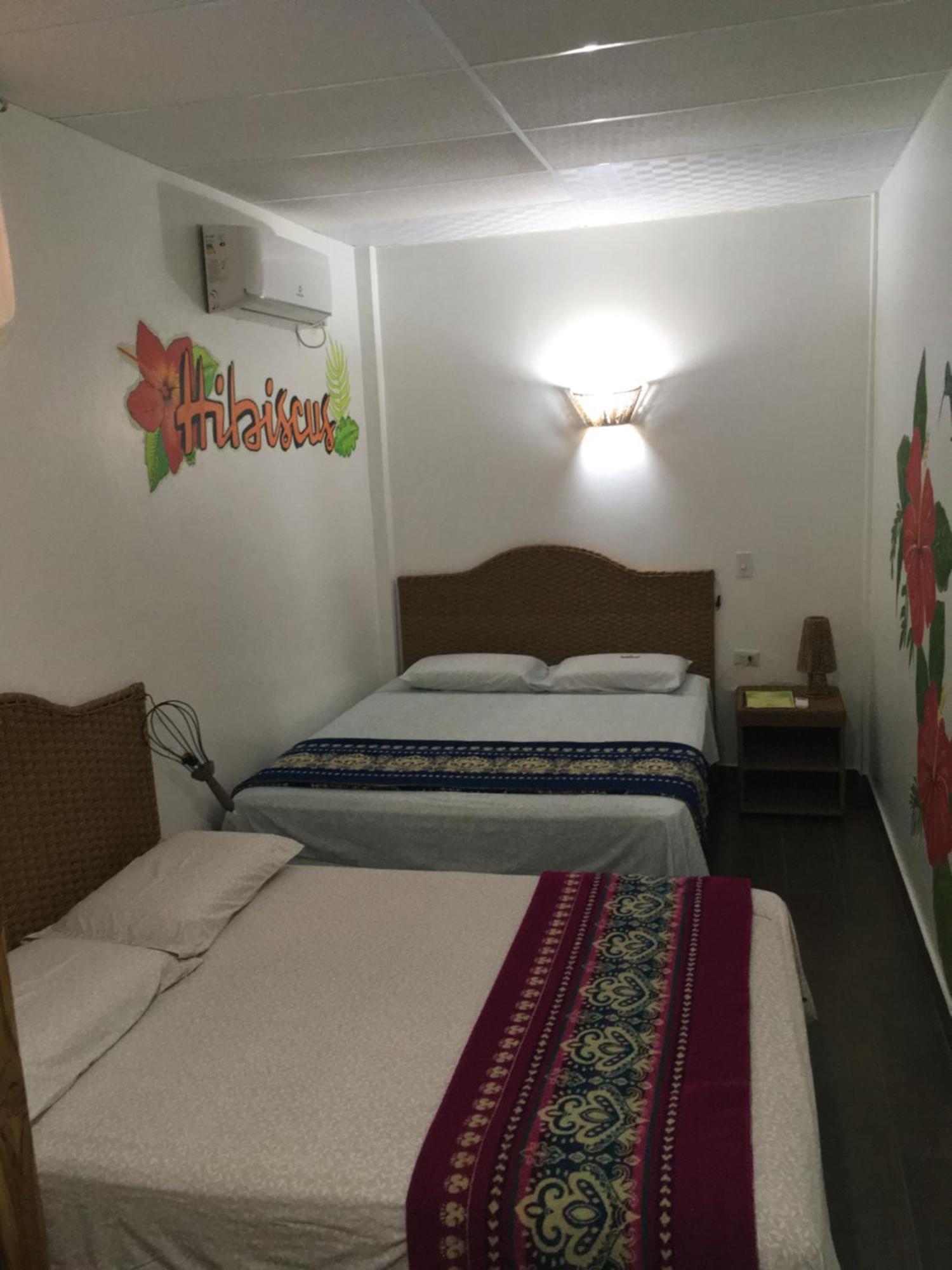 Отель Casita Madame Пуэрто-Лопес Экстерьер фото