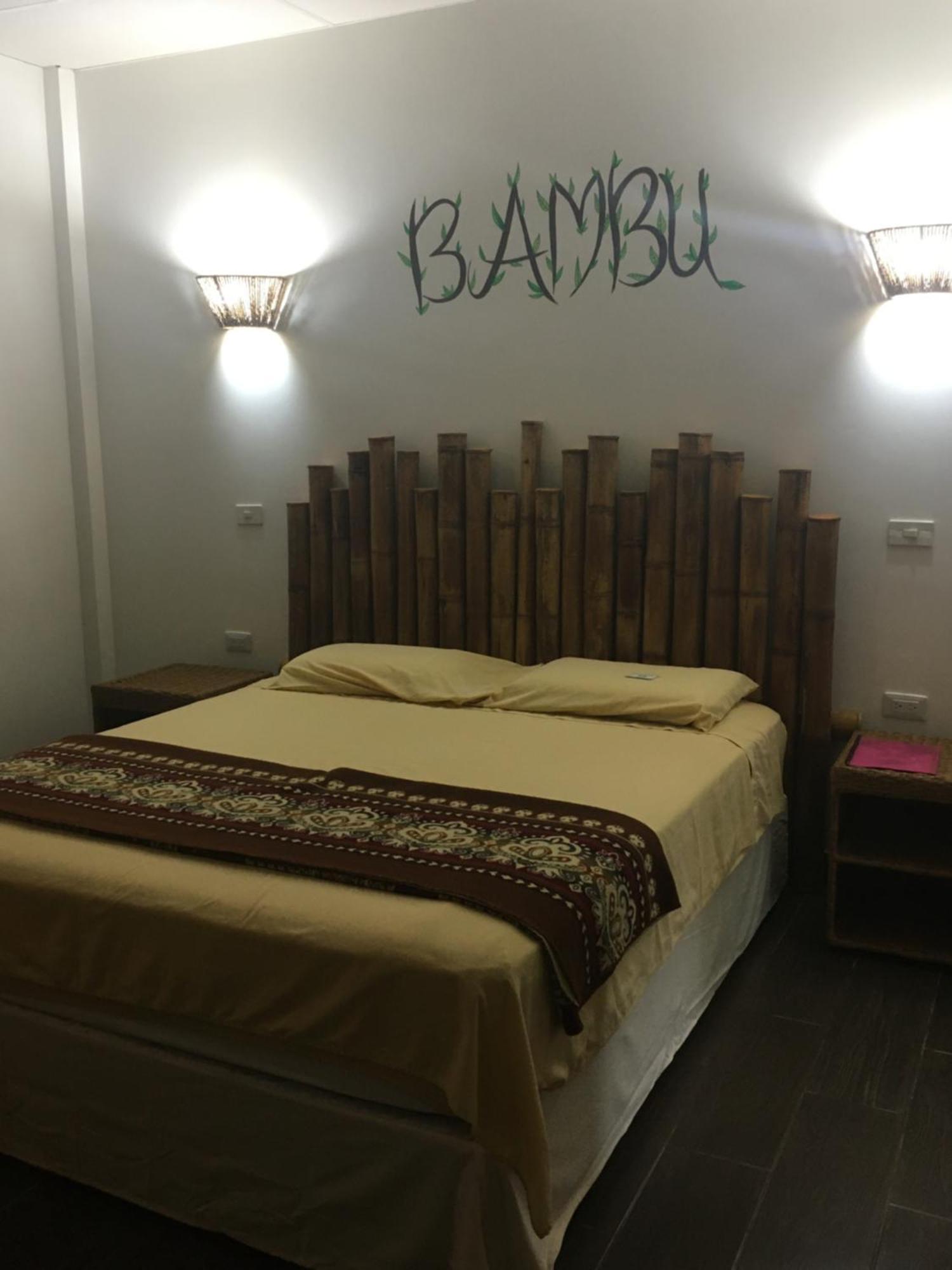 Отель Casita Madame Пуэрто-Лопес Экстерьер фото